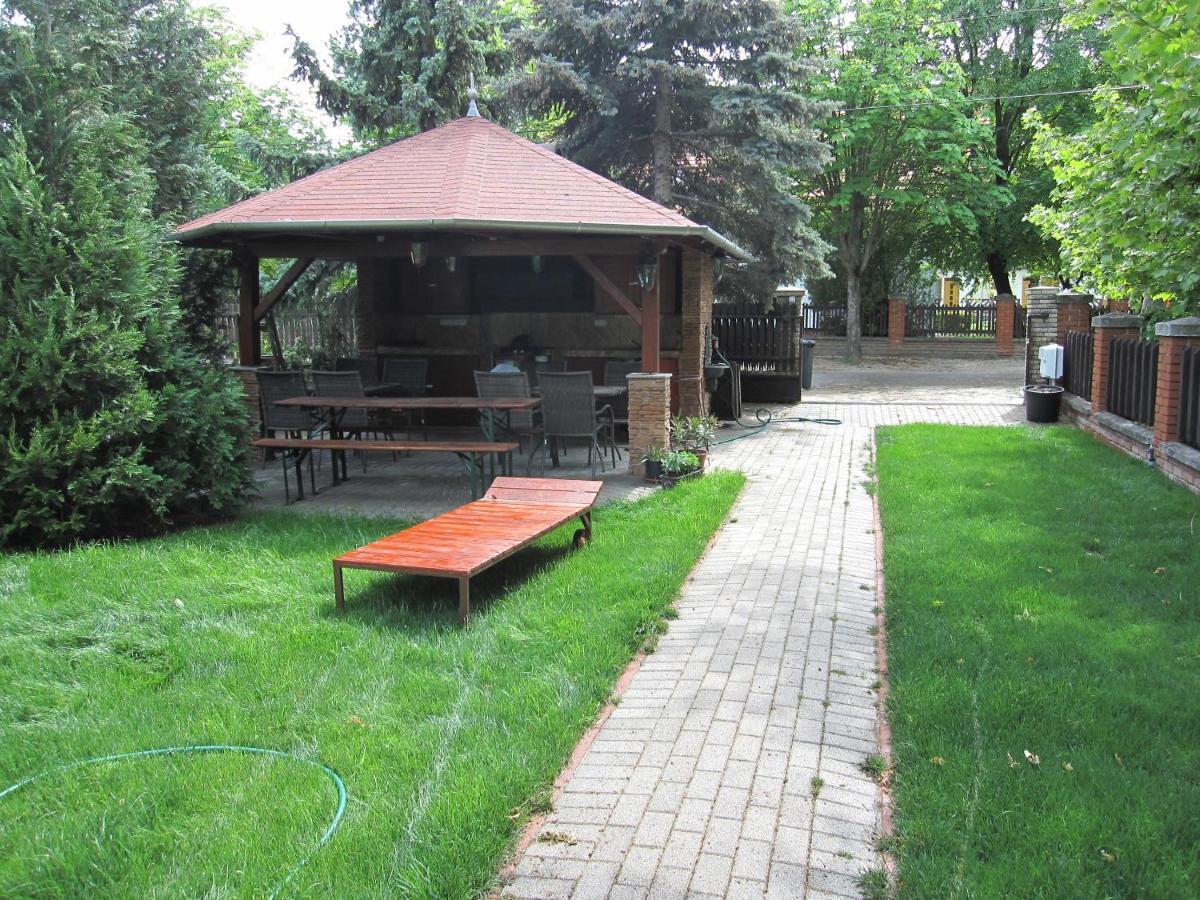 Zrínyi ház Apartman Szántód Kültér fotó